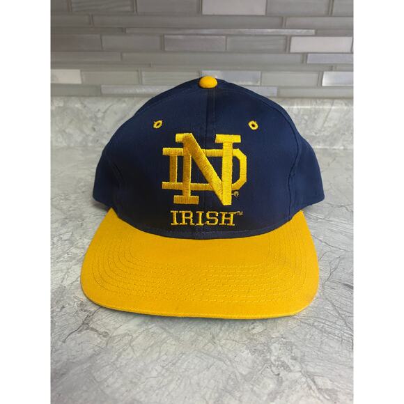 Vintage Notre Dame Fighting Irish Snapback Hat - Picture 2 of 9